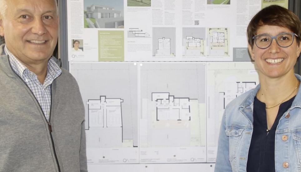 Firmengründer Guido Orsingher mit Tochter Ramona Orsingher, die inzwischen das Büro übernommen hat. Bild: Roland Müller