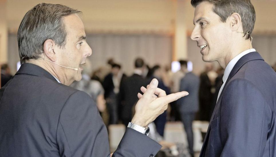 Gerhard Pfister (l.) und seine Mitte liegen doch hinter der FDP von Thierry Burkart. Bild: Keystone