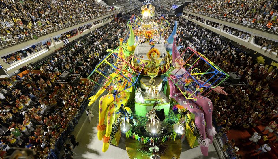 Umzug der Sambaschule Academicos do Grande Rio waehrend des Carnavals in Rio de Janeiro 2013, Samb (KEYSTONE/imageBROKER/Florian Kopp)