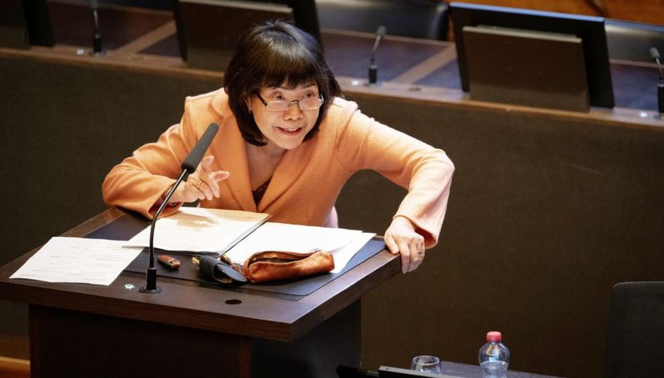 Der Grossratssaal, ein Hort der Demokratie, bildete den passenden Rahmen für den Vortrag der Politologin Thanh-Huyen Ballmer-Cao. Bild Jeannette Vogel