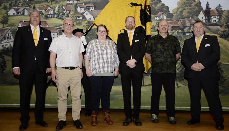Die Mitglieder des SHKSV-Vorstandes (von links): Alain Schneider, Daniel Zweifel, Yvonne Fischer, Pascal Herren, Peter Steiger und Franz Baumann. Bild: Marco Truttmann