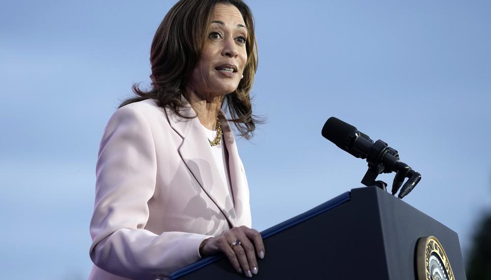 Die amerikanische Vizepräsidentin Kamala Harris sucht nach Wegen, sich bei den Wählerinnen und Wählern zu profilieren. Bild: Keystone