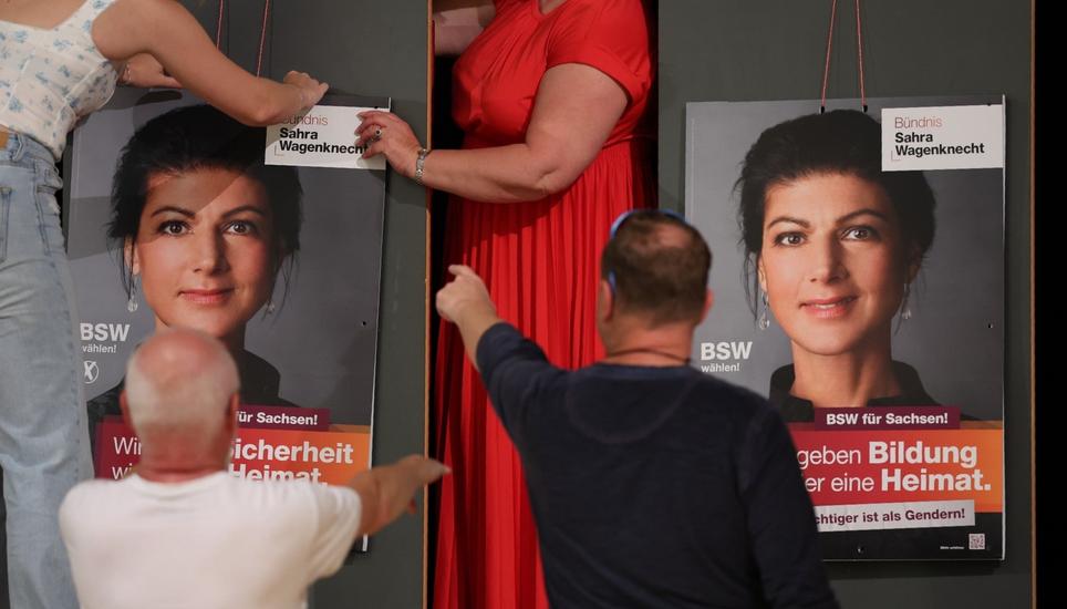Partei im Aufwind: BSW-Mitglieder im sächsischen Frankenberg bereiten eine Veranstaltung mit ihrer Parteichefin vor (15. Juli). Bild Key