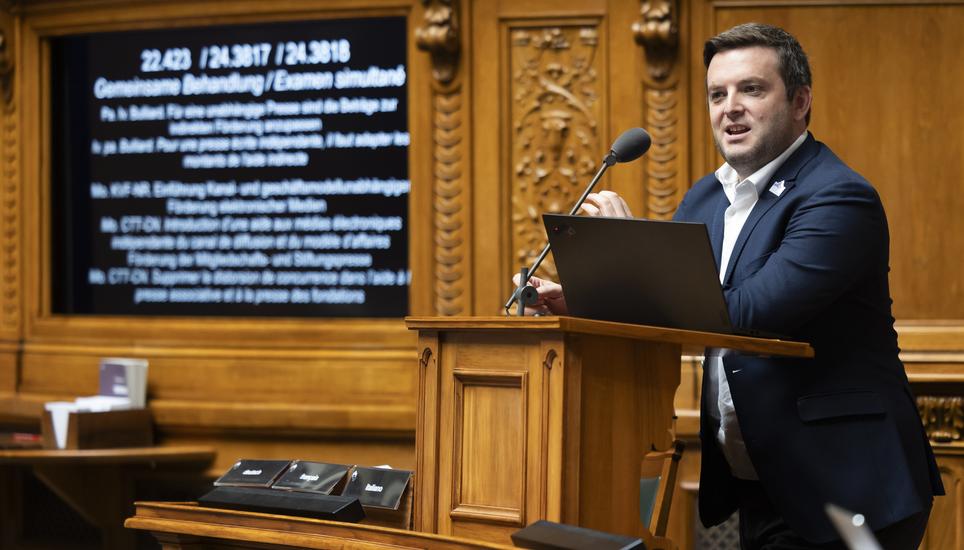 Sieht den regionalen Journalismus existenziell bedroht: Jon Pult, Nationalrat der SP. Bild: Key