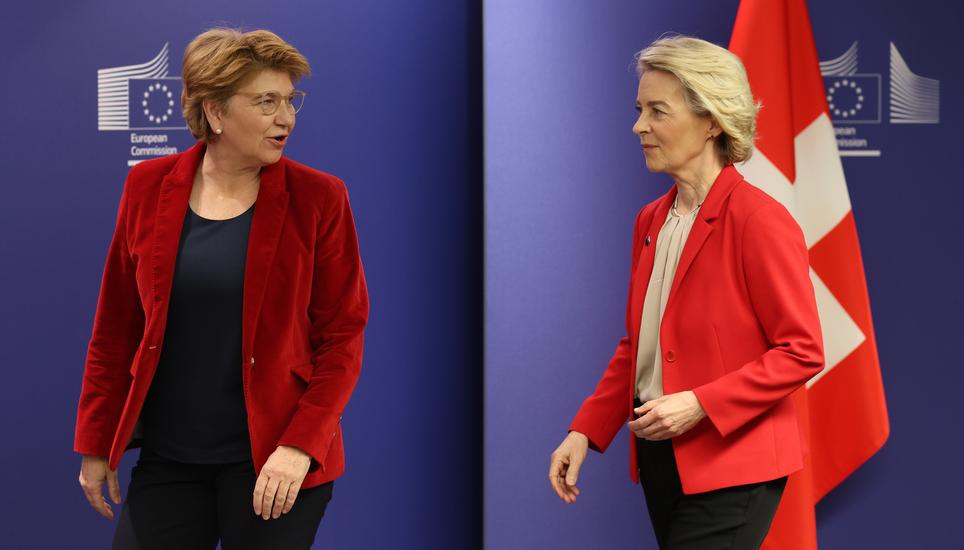 Mitten im Schlussspurt der Verhandlungen könnte ein neuer Streit die Stimmung trüben. Im Bild Bundespräsidentin Viola Amherd (links) und EU-Kommissionspräsidentin Ursula von der Leyen im März 2024. Bild: Key