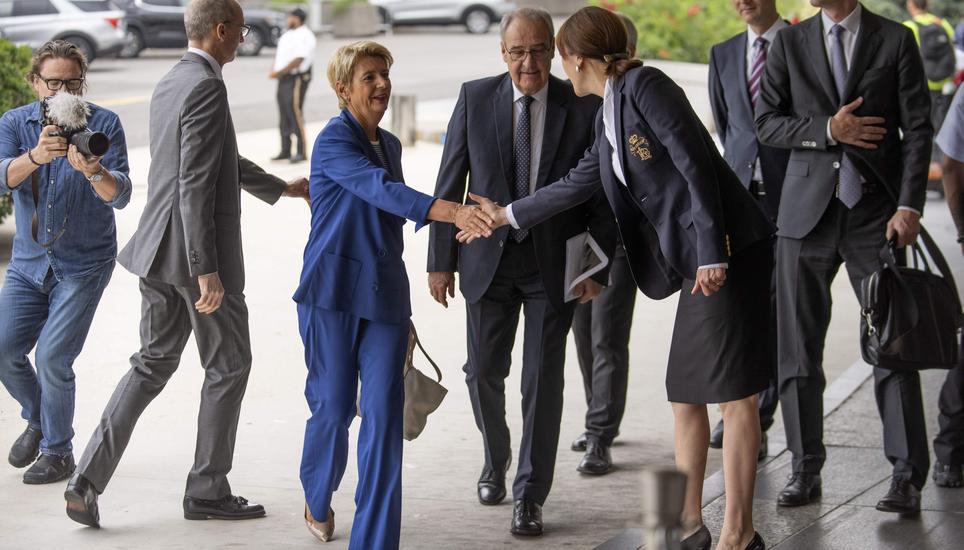Die Bundespräsidentin Karin Keller-Sutter und Bundesrat Guy Parmelin reisten in die USA um die drohenden Mega-Zölle abzuwenden. Ihr Treffen mit US-Aussenminister Marco Rubio brachte nicht die erhofften Erfolge. Bild: Keystone