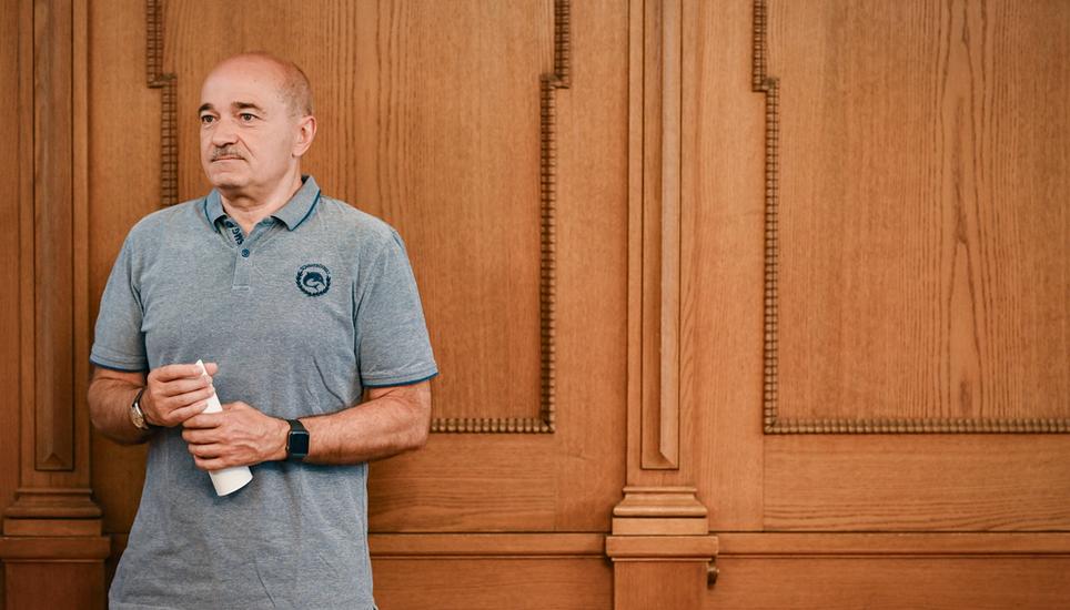 Eine weitere Niederlage für die SVP-Stadtsektion und Mariano Fioretti. Archivbild: Melanie Duchene Abstimmungssonntag, Politiker treffen sich für die Abstimmresultate im Regierungsgebäude, im Bild Mariano Fioretti, SVP, am Sonntag, 18. Mai 2025. (Melanie Duchene / Schaffhauser Nachrichten)