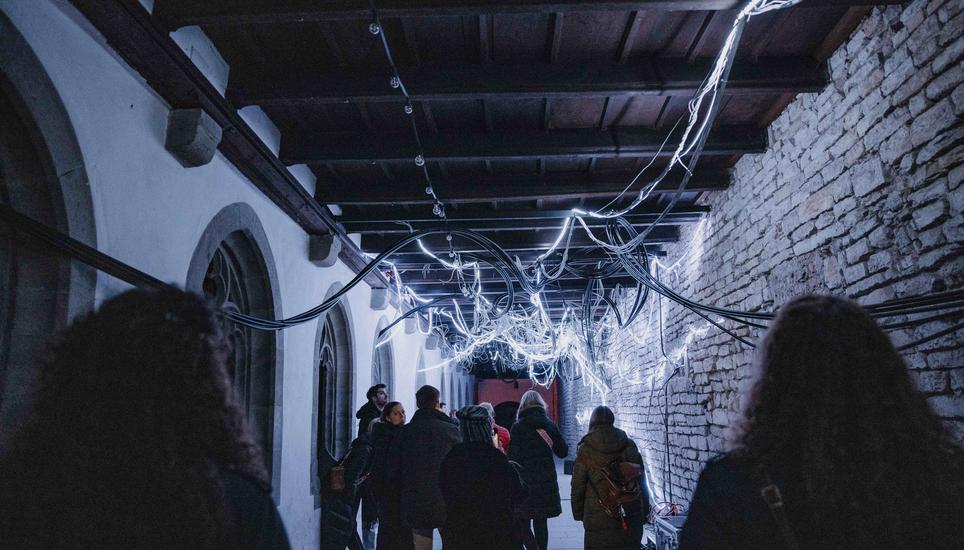 Lichtinstallationen quer durch die Altstadt, fotografiert am Dienstag, 28. Oktober 2025, in Schaffhausen. (Roberta Fele / Schaffhauser Nachrichten)
