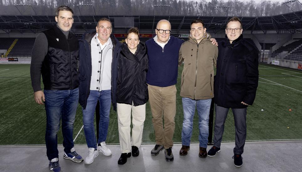 Vorstellung des neuen Frauenfussball-Projektes des FC Schaffhausen, v.l. Bernt Haas, Roy Pagno, Romana Trajkovska, Werner Brï¿ï¾¼tsch, Maurizio Cannellino, Reto Colantonio, Freitag, 06.02.2026, Schaffhausen (Roger Hofstetter/Schaffhauser Nachricht