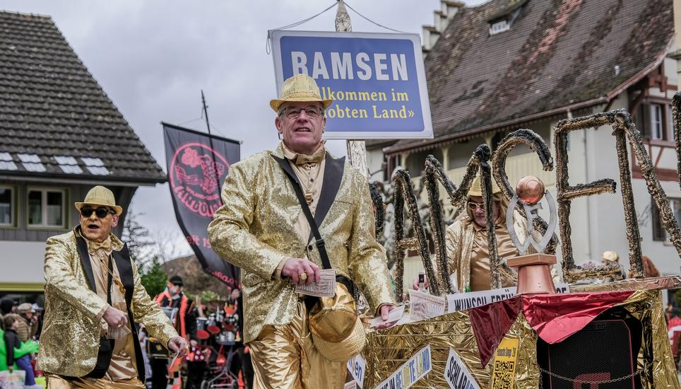 Ausnahmezustand in Ramsen: Von Freitagmorgen bis Sonntagabend wurde im Dorf die Fasnacht ausgiebig gefeiert. Bilder: Jean-Marc Rossi