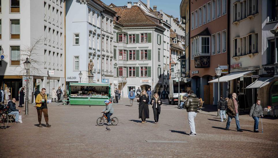Warme Temperaturen im Winter, fotografiert am Mittwoch, 25. Februar 2026, in Schaffhausen. (Roberta Fele / Schaffhauser Nachrichten)