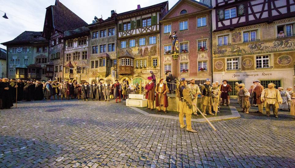 Der Steiner Rathausplatz verwandelte sich jedes Mal in eine grosse Bühne. Bild: zVg