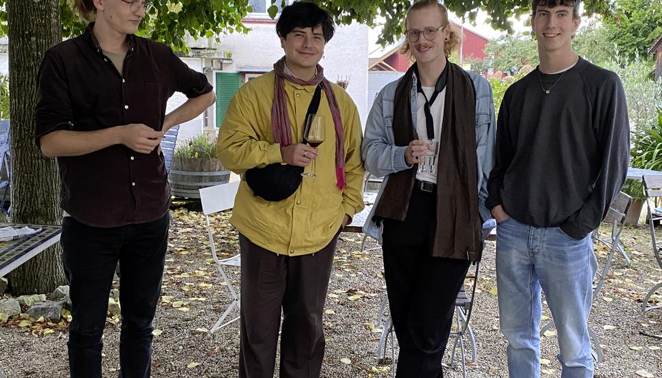 Sie erfanden Bebop und Hardbop neu: Lucas Sevilla, Paul Studer, Melchior Hürner und Orima Stark (von links). Bild Susanna Jungmann