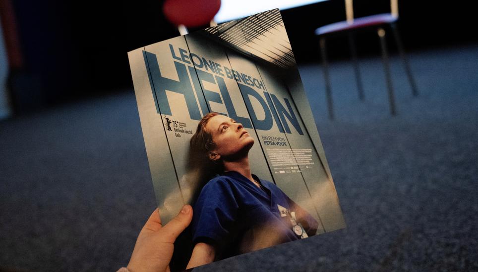 Am Montagmorgen wird der Film «Heldin» den BBZ-Lernenden und Studenten gezeigt. Bild: Gloria Müller