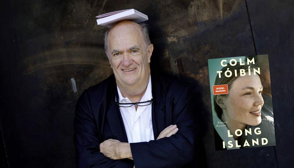 Colm Tóibín schreibt Jahre nach seinem Erfolg «Brooklyn» eine Fortsetzung. Bilder: Keystone, Hanser