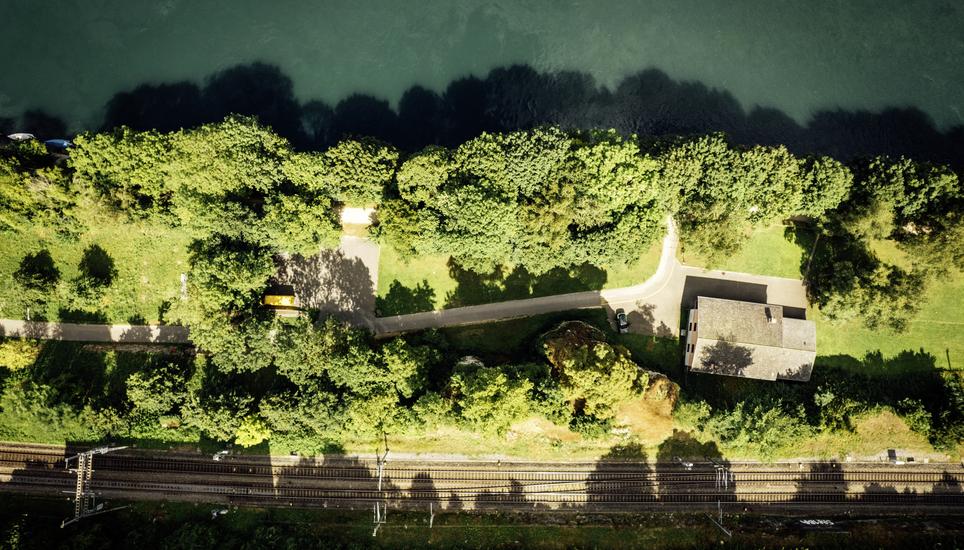 Das Rheinufer rund um das Haus der Schaffhauser Pontoniere sollte aufgewertet werden. Bild: Roberta Fele