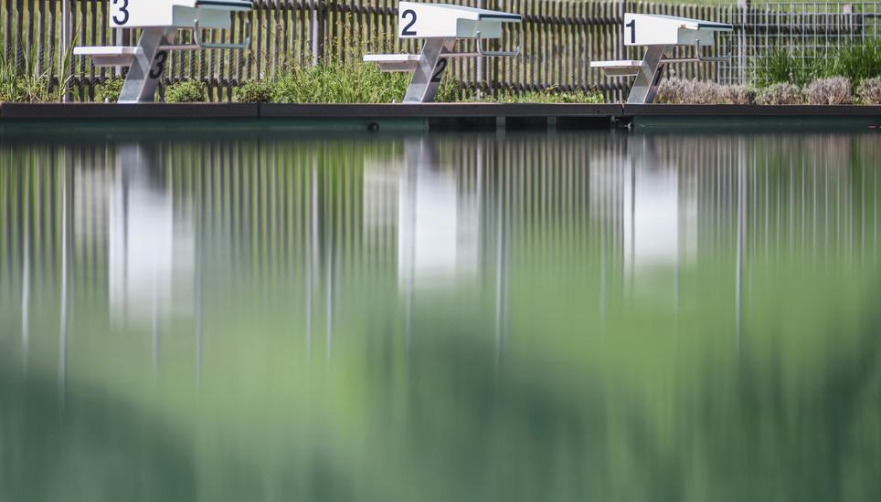 Juni rekordverdächtig, Juli ein Reinfall: Wie der Beringer Gwaagge-Badi ging es diesen Sommer vielen Badi-Betreibern. Bild: Melanie Duchene Themenbild des Freibad Gwaagge in Beringen, ein Naturbad, ist bereit fuer die Gaeste, am Dienstag, 10. Mai, 2022. (Melanie Duchene / Schaffhauser Nachrichten)