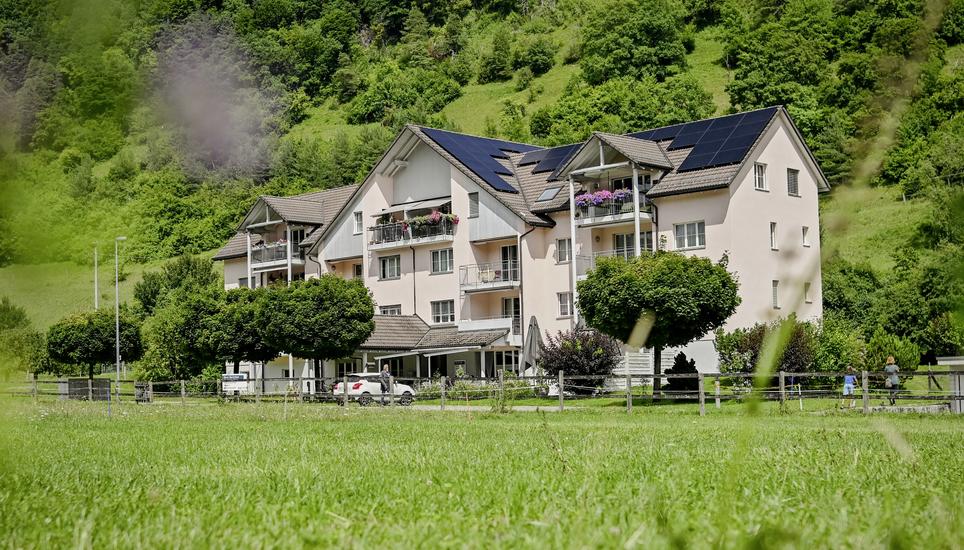 Das Haus Durachtal bietet Alterswohnungen in Merishausen mitten in der Natur an. Bild: Melanie Duchene Besuch im Haus Durachtal, Alterswohnungen in Merishausen, am Dienstag, 29 Juli 2025. (Melanie Duchene / Schaffhauser Nachrichten)