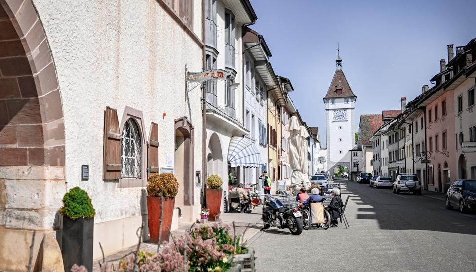 Themenbild vom Dorfkern von Neunkirch, Neunkirch wurde von Schweiz Tourismus zu einem der Schoensten Orte der Schweiz gewaehlt, am Donnerstag, 11 April 2024. (Melanie Duchene / Schaffhauser Nachrichten)
