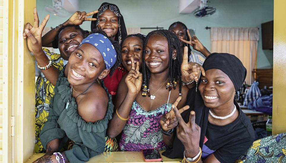 Mit den Spenden wächst Nas Mode in Burkina Faso stetig: Eine Krankenstation, ein Garten zur Selbstversorgung, neue Ausbildungsräume. Bild: Melanie Duchene Reise nach Burkina Faso mit NAS Mode und Bea Petri, fotografiert am Samstag,16. November 2024. (Melanie Duchene)
DIE BILDER DUERFEN NUR FUER DIE BESPROCHENE VERWENDUNG GEBRAUCHT WERDEN, WEITERE NUTZUNGEN SIND MIT DER FOTOGRAFIN, MELANIE DUCHENE ABZUKLAER