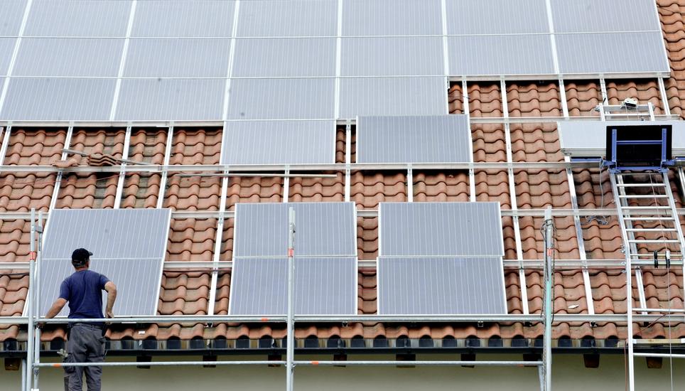 Der Kanton Thurgau reduziert die Anzahl der Gebäude, auf denen für Solaranlagen eine Baubewilligung nötig ist. Bild: Keystone