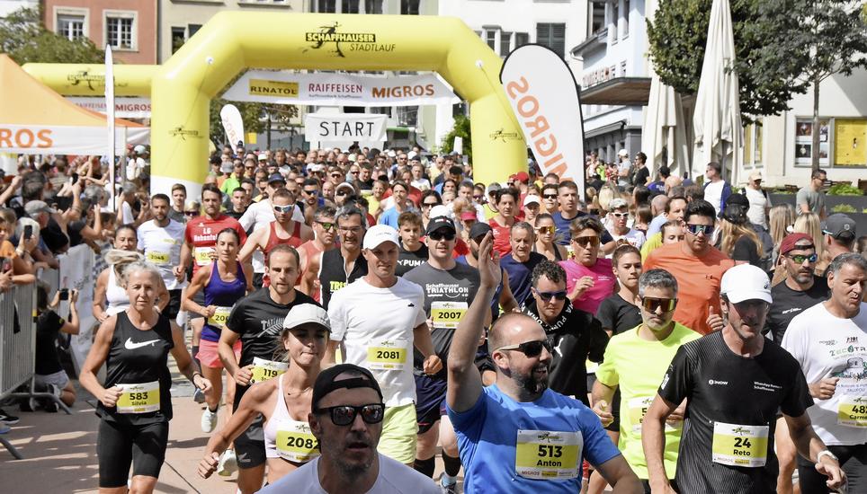 Start auf dem Herrenacker: Das Feld liegt nahe beisammen und wird sich mit der Zeit dehnen. Bilder Pascal Oesch