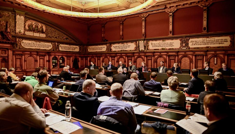Start des grossen Stadtrat nach Neujahr in der Rathauslaube, am Dienstag, 07. Januar 2025. (Melanie Duchene / Schaffhauser Nachrichten)