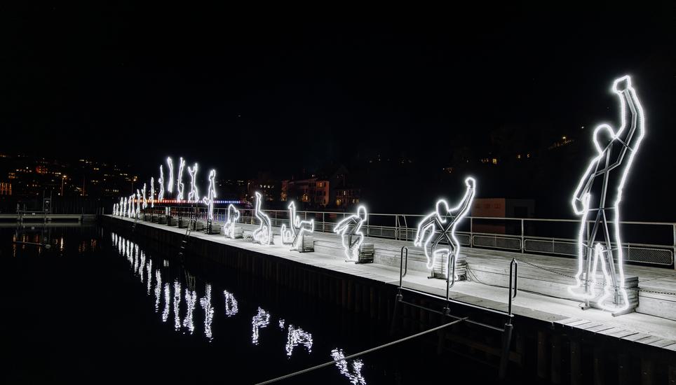 Lichtinstallationen quer durch die Altstadt, fotografiert am Dienstag, 28. Oktober 2025, in Schaffhausen. (Roberta Fele / Schaffhauser Nachrichten)