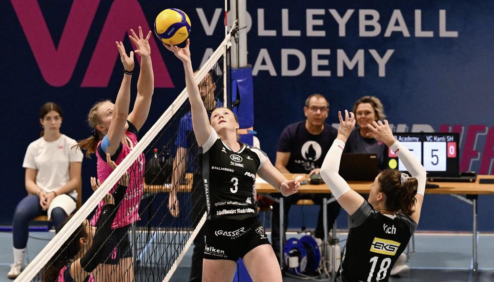 Volleyball NLA2025-2026 - Volleyball Academy - VC Kanti 1-3, Kloten, 08.11.2025 ï¿ï¾© Reinhard Stan