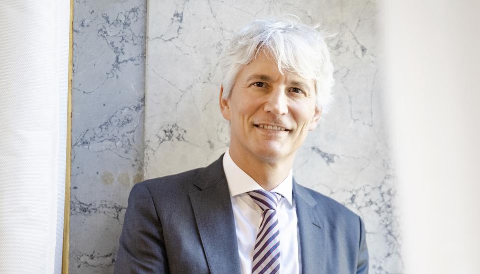 Jeronim Perovic ist ein Schweizer Historiker und Politikwissenschaftler. Er arbeitet seit 2011 als Professor fï¿ï¾¼r Osteuropaeische Geschichte an der Universitaet Zuerich und ist Direktor des Center for Eastern European Studies, fotografiert am Di