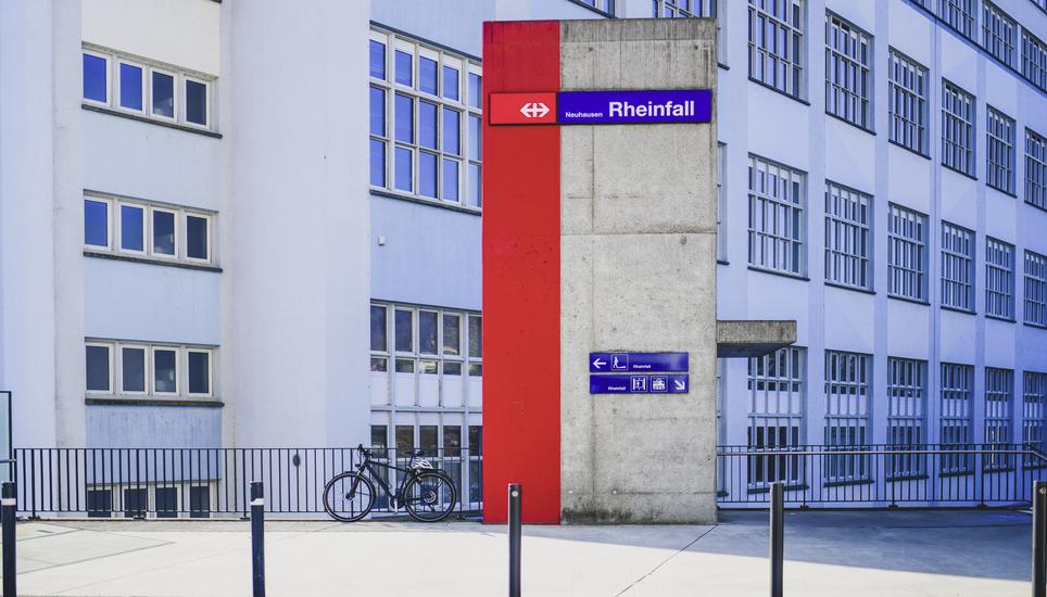 Bahnhof Neuhausen Rheinfall, am Freitag, 10. Februar 2023. (Melanie Duchene / Schaffhauser Nachrichten)