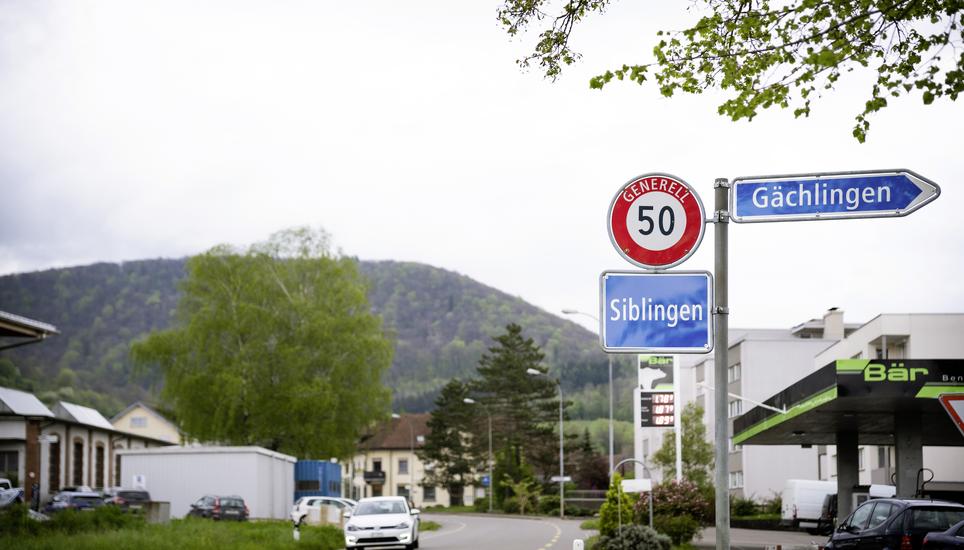 Ortsschild am Eingang von Siblingen, fotografiert am Montag, 15. April 2024 in Siblingen (Lea Biedermann / Schaffhauser Nachrichten)