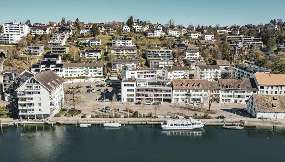 Drohenbild vom Rheinufer, fotografiert zwischen Gaswerkareal, Salzstadel bis zum Gï¿ï¾¼terhof, am Dienstag, 18. Mï¿ï¾¤rz 2025. (Melanie Duchene / Schaffhauser Nachr