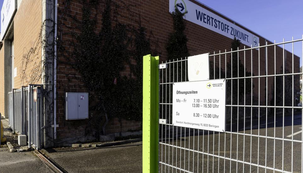Die Arnold Schmid Recycling AG hat nach dem Brand wieder geï¿ï¾¶ffnet., Donnerstag, 15.01.2026, Beringen (Roger Hofstetter/Schaffhauser Nachricht