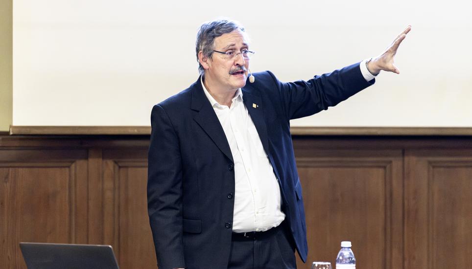 Schaffhauser Vortragsgemeinschaft ï¿¢ï¾ï¾ ï¿ï¾«Kï¿ï¾¼nstliche Intelligenz - Bildung, Forschung, Gesellschaft: Ein neues Zusammenspielï¿ï¾», Prof. Dr. Michael O. Hengartner, Donnerstag, 19.02.2026, Schaffhausen (Roger Hofste