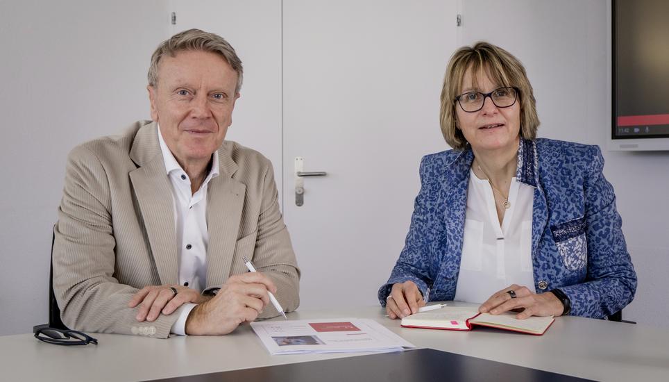 Daniel Landolt und Karin Steinemann bei der Medienkonferez zum Jahresabschluss '25. Fotografiert am Dienstag, 17. Februar 2026, in Schaffhausen. (Enya Dalle Feste / Schaffhauser Nachrichten)