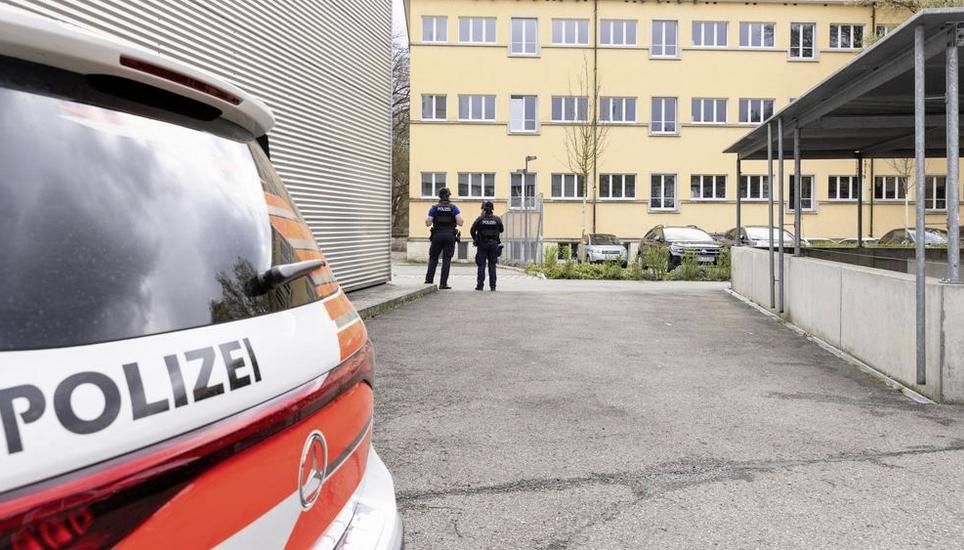 Bombendrohung im Gega-Schulhaus, Donnerstag, 26.03.2026, Schaffhausen (Roger Hofstetter/Schaffhauser Nachrichten)