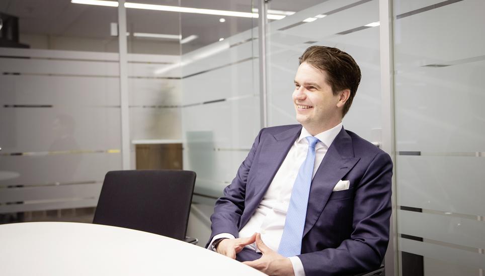 Fabian Kaeslin, CEO Banque Havillan, ehem. JF, jetzt juengster CEO einer Privatbank in der Schweiz, fotografiert am Freitag 24. Maerz 2023, in Schaffhausen. (Roberta Fele / Schaffhauser Nachrichten)