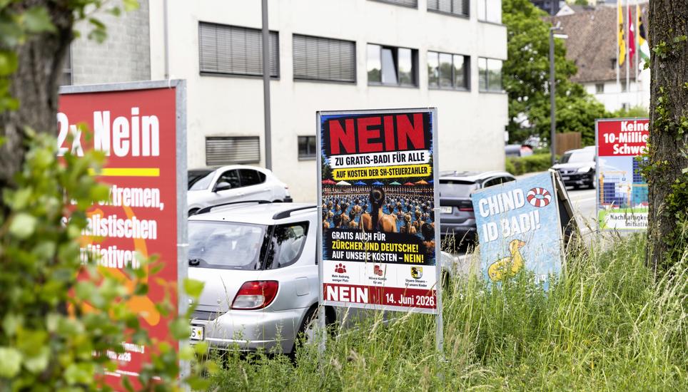 Abstimmungsplakat in Schaffhausen, Mittwoch, 20.05.2026, Schaffhausen (Roger Hofstetter/Schaffhauser Nachrichten)