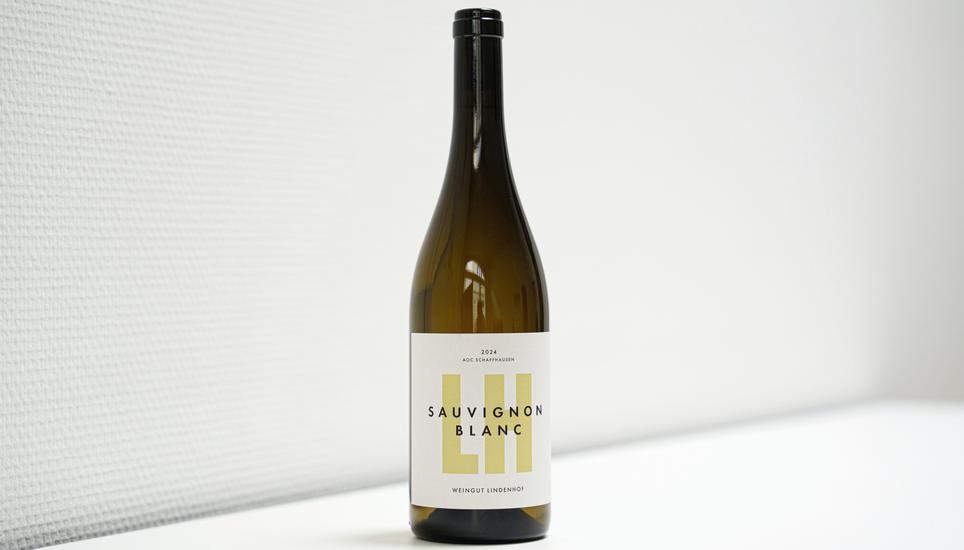 Der Sauvignon Blanc des Weinguts Lindenhof. Fotografiert am Montag, 4. Mai 2026 in Schaffhausen. (ENYA DALLE FESTE / SCHAFFHAUSER NACHRICHTEN)