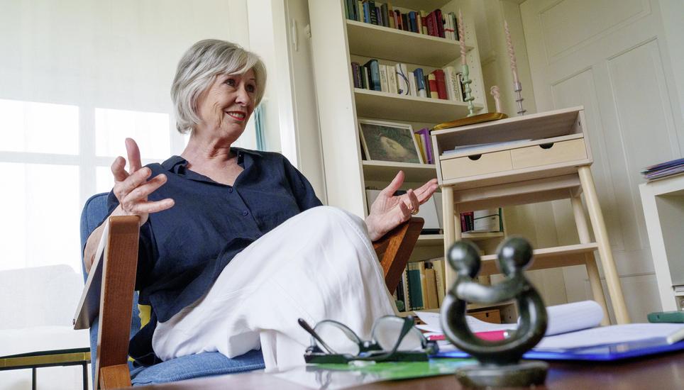 Die Paartherapeutin Thea Dumsch spricht ï¿ï¾¼ber Beziehungen, Frï¿ï¾¼hling und was diese Themen gemeinsam haben. Fotografiert am Dienstag, 5. Mai 2026 in Schaffhausen. (ENYA DALLE FESTE / SCHAFFHAUSER NACHR
