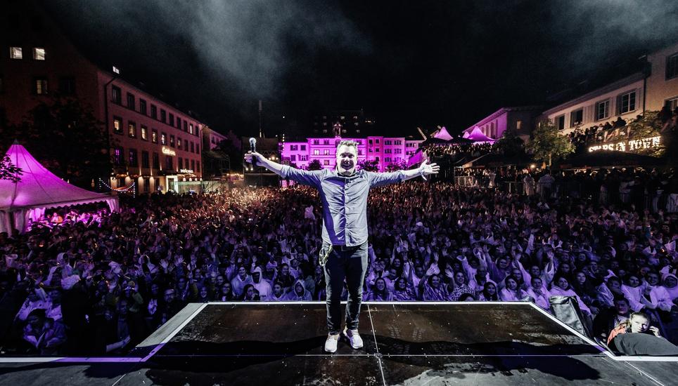 Bastille auf Main Stage beim Stars In Town AG fotografiert am Wednesday, 07.08.2019.(Julius Hatt for Stars In Town AG)