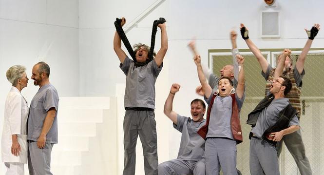Premiere, Kleine Bühne, Kuckucksnest, Stadttheater
