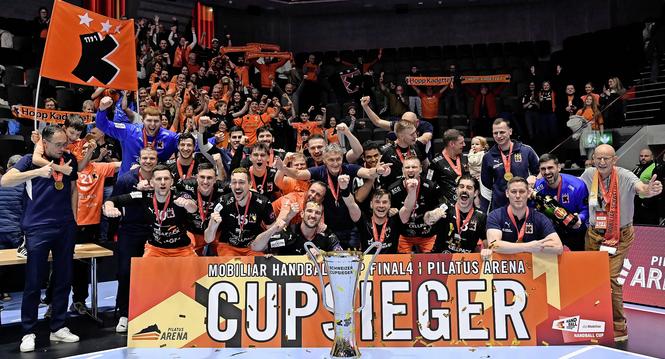 Kriens, 28.12.2025. Handball Final Four 2025. Final: Pfadi Winterthur - Kadetten Schaffhausen.  

Copyright: FOTO Wagner / Alexander Wagner