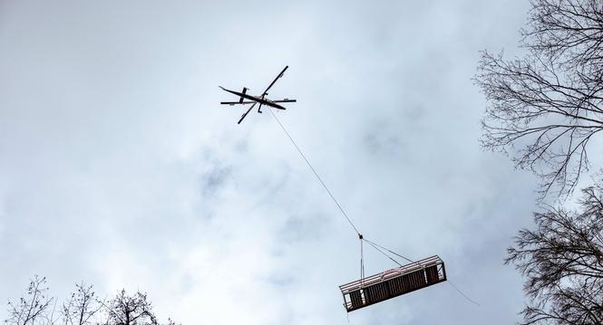 Anbringung der neuen Stahl HolzbrÃ¼cke im FelsentÃ¤li, fotografiert am Dienstag, 17. Februar 2026, in Schaffhausen. (Roberta Fele / Schaffhauser Nachrichten)
