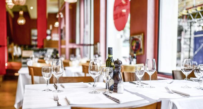 Wiedereroeffnung des Restaurant Pizzeria Santa Lucia auf dem Fronwagplatz, ein Einblick in das renovierte Restaurant, am Montag, 19. Juni 2023. (Melanie Duchene / Schaffhauser Nachrichten)