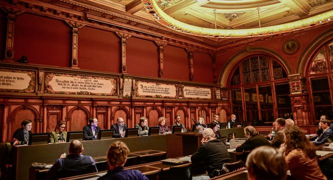 Start des grossen Stadtrat nach Neujahr in der Rathauslaube, der Grosse Stadtrat mit seiner neuen Prï¿ï¾¤sidentin Angela Penkov (SP), am Dienstag, 07. Januar 2025. (Melanie Duchene / Schaffhauser Nachricht