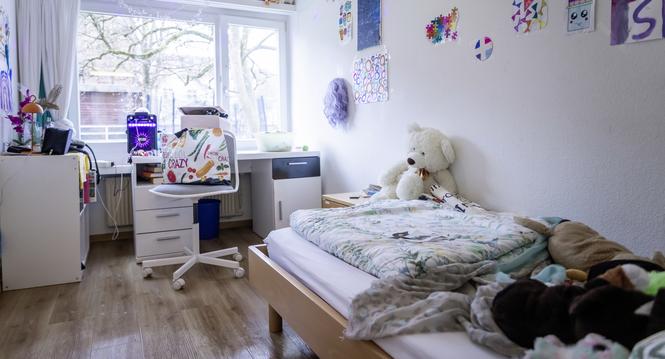 Besuch im Kinder- und Jugendheim der Stadt Schaffhausen. Hier braucht es dringend mehr Platz, der Grosse Stadtrat hat sich damit beschï¿ï¾¤ftigt. Alexander Klett (in grau) und Markus Eichenberger im Intervie, fotografiert am Mittwoch, 26. Februar 2