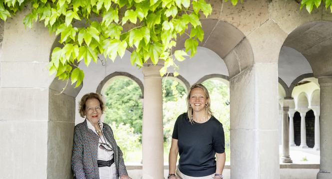 Spaziergang durch die Altstadt mit (junge Frau) Kathrin Kuiper und Rixa Mï¿ï¾¼ller, fotografiert am Dienstag, 10. Juni 2025, in Schaffhausen. (Roberta Fele / Schaffhauser Nachricht