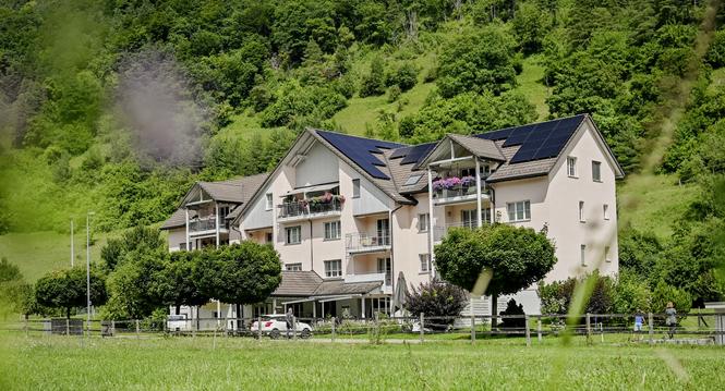 Besuch im Haus Durachtal, Alterswohnungen in Merishausen, am Dienstag, 29 Juli 2025. (Melanie Duchene / Schaffhauser Nachrichten)